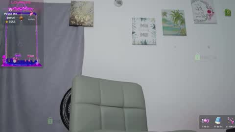 andie      Send your love who needs it online show from December 2025 12:42:01 AM