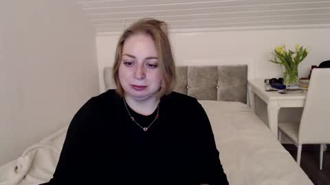 Andorphin online show from January 2026 07:07:02 PM