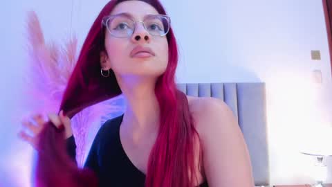 Snapshot of andracyruss chatting on February 2025 11:42:01 AM Andra Cyrus online show from February 2025 11:42:01 AM