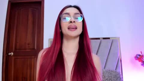 Snapshot of andracyruss chatting on September 2025 11:43:01 AM Andra Cyrus online show from September 2025 11:43:01 AM
