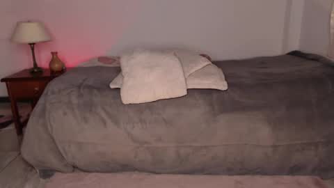 Andras online show from February 2025 11:48:01 PM