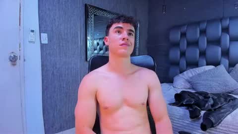 Andre Parker online show from January 2025 02:06:02 AM