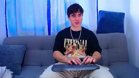 Andre Parker online show from September 2025 08:20:01 PM