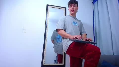 Andre Parker online show from November 2025 02:36:01 AM