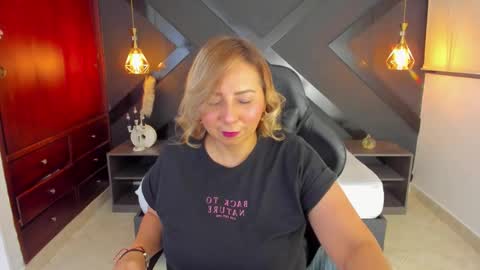 Snapshot of andre_soto_ chatting on November 2025 02:28:02 AM A N D R E online show from November 2025 02:28:02 AM