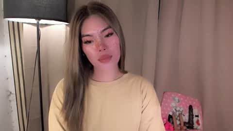 andrea06121998 online show from May 2026 04:31:01 AM