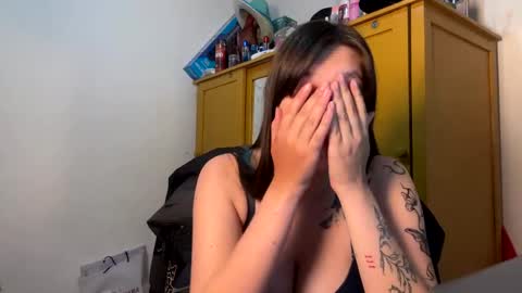 Andrea online show from December 2024 03:39:01 AM