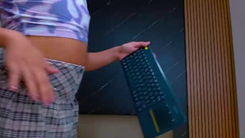 Andres Gil online show from April 2026 12:22:02 PM