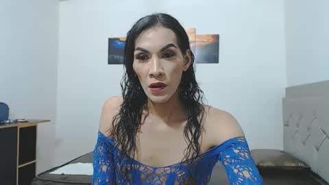 andrea_hornny69 online show from October 2025 10:38:01 PM