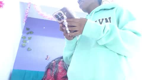 ANDREA LOPEZ online show from November 2025 11:32:02 AM