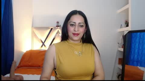 Snapshot of andrea_sexx_ chatting on May 2026 04:58:02 PM Andrea online show from May 2026 04:58:02 PM