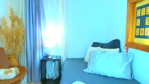 andrea online show from April 2026 09:12:02 PM