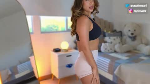 Snapshot of andreathomson chatting on October 2025 10:25:02 PM Please call me Andrea online show from October 2025 10:25:02 PM