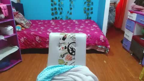 Snapshot of andrebigboobs chatting on November 2025 12:20:01 PM Andre online show from November 2025 12:20:01 PM