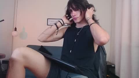 Snapshot of andreey50 chatting on February 2025 08:10:01 PM Andrey online show from February 2025 08:10:01 PM