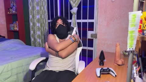 Snapshot of andrelabuda9 chatting on October 2025 09:52:01 AM Andre Labuda online show from October 2025 09:52:01 AM