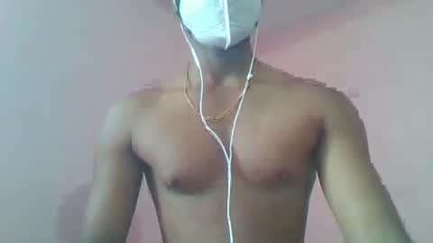 andres01_ online show from October 2025 05:07:02 AM