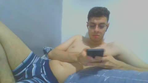 andres129494 online show from November 2025 02:21:01 AM