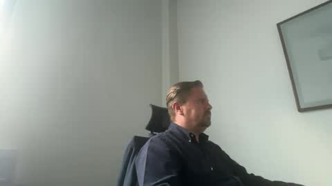 andres19807342 online show from June 2026 10:07:01 PM