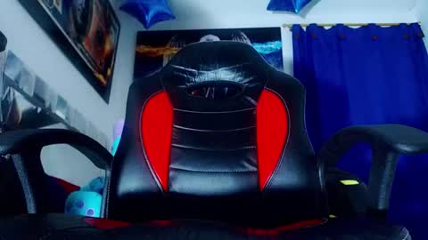 Andrs   o online show from September 2025 11:40:01 PM