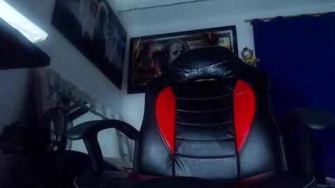 Snapshot of andres_cond chatting on February 2026 12:18:02 AM Andrs o online show from February 2026 12:18:02 AM