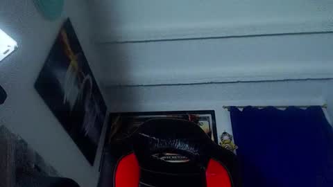 Snapshot of andres_cond chatting on February 2026 06:59:02 AM Andrs o online show from February 2026 06:59:02 AM