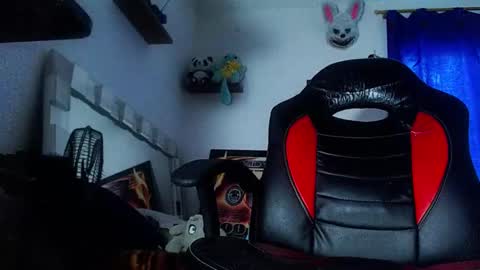 Snapshot of andres_cond chatting on March 2026 11:48:02 AM Andrs o online show from March 2026 11:48:02 AM