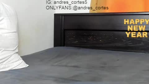 Snapshot of andres_cortes5 chatting on December 2024 04:04:01 PM ANDRES CORTES online show from December 2024 04:04:01 PM