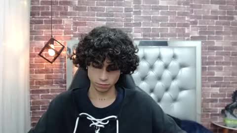 andres_ocasio online show from March 2025 06:59:02 PM
