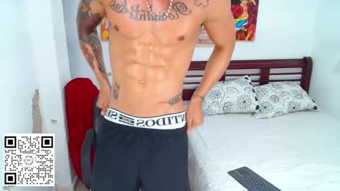 andres_santos777 online show from January 2025 08:06:02 PM