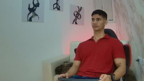 Snapshot of andres_stud chatting on March 2026 05:00:02 AM andres_stud online show from March 2026 05:00:02 AM