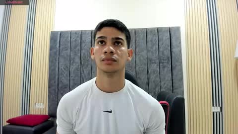 ANDRES  online show from February 2026 03:23:02 AM