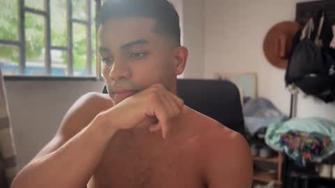 Snapshot of andres_vargas_ chatting on September 2025 08:34:01 PM Andres online show from September 2025 08:34:01 PM