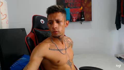 Andres white online show from November 2025 05:56:01 PM