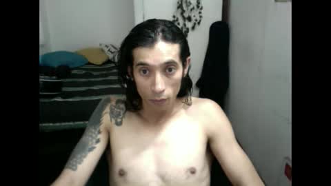 Snapshot of andresdelews chatting on October 2025 09:57:01 PM Delews online show from October 2025 09:57:01 PM