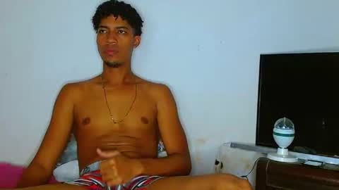 andreswj bigcock20 online show from October 2025 02:09:01 AM