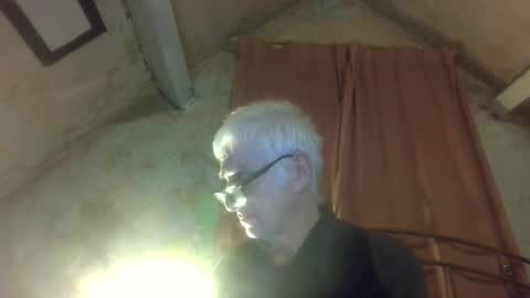 Andrew online show from April 2026 10:12:02 PM