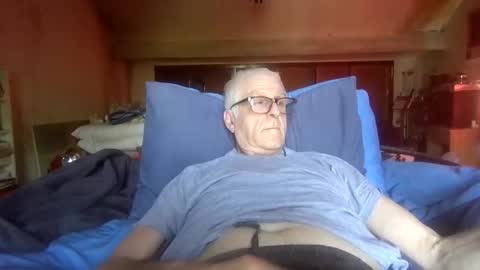 Andrew online show from May 2026 11:05:01 AM