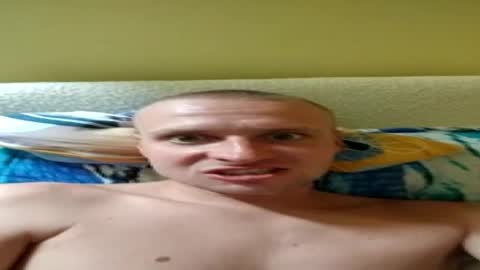 andrew3356577 online show from June 2026 10:51:02 AM