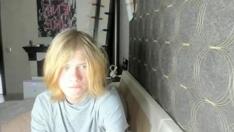 Andrew online show from April 2026 01:41:02 PM