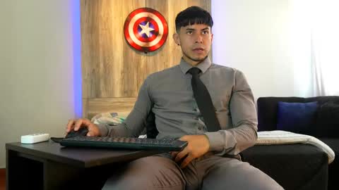 Andrew online show from March 2025 03:56:01 PM