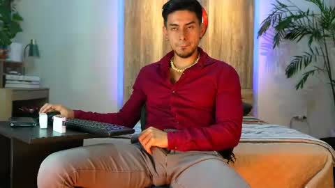 Andrew online show from June 2026 01:43:02 AM