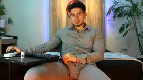 Andrew online show from July 2026 02:06:02 AM