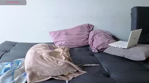 Andrew online show from October 2025 12:23:02 PM