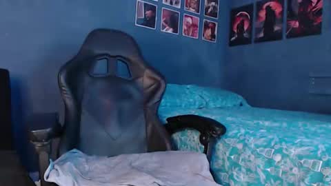 Snapshot of andrew_hoult chatting on March 2026 12:59:02 AM Andrew online show from March 2026 12:59:02 AM