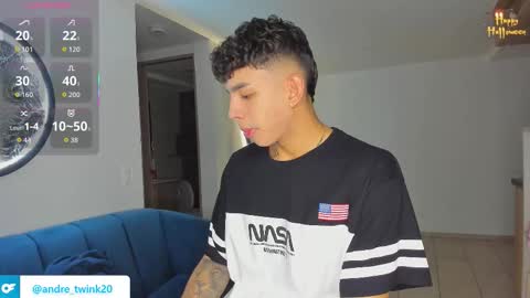 Snapshot of andrew_twink18 chatting on October 2025 02:12:02 AM Andrew M. online show from October 2025 02:12:02 AM