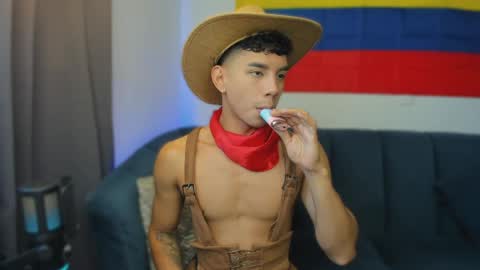 Snapshot of andrew_twink18 chatting on May 2026 02:02:01 PM Andrew M. online show from May 2026 02:02:01 PM