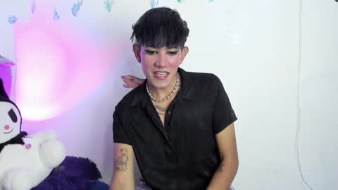 Snapshot of andrew_uwu_ chatting on January 2025 11:51:01 PM ANDREW independent model online show from January 2025 11:51:01 PM