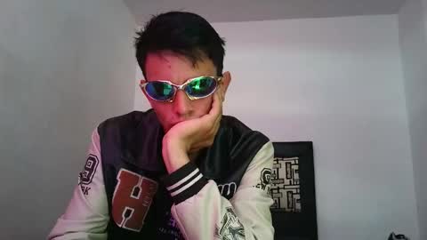 andrew online show from February 2026 04:22:02 PM