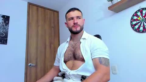 Snapshot of andrewdiaz_ chatting on October 2025 08:45:01 AM Andrew Diaz online show from October 2025 08:45:01 AM